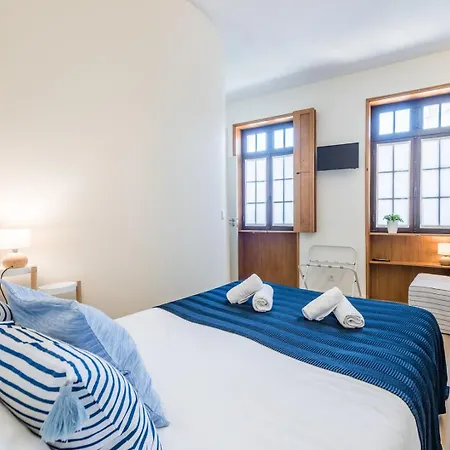 Appartamento Guestready - Timber-framed Luxe Oporto