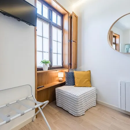 Guestready - Timber-framed Luxe Apartment *