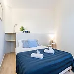 Guestready - Timber-framed Luxe Apartment