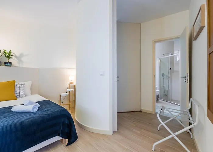 Apartment Guestready - Timber-framed Luxe Porto